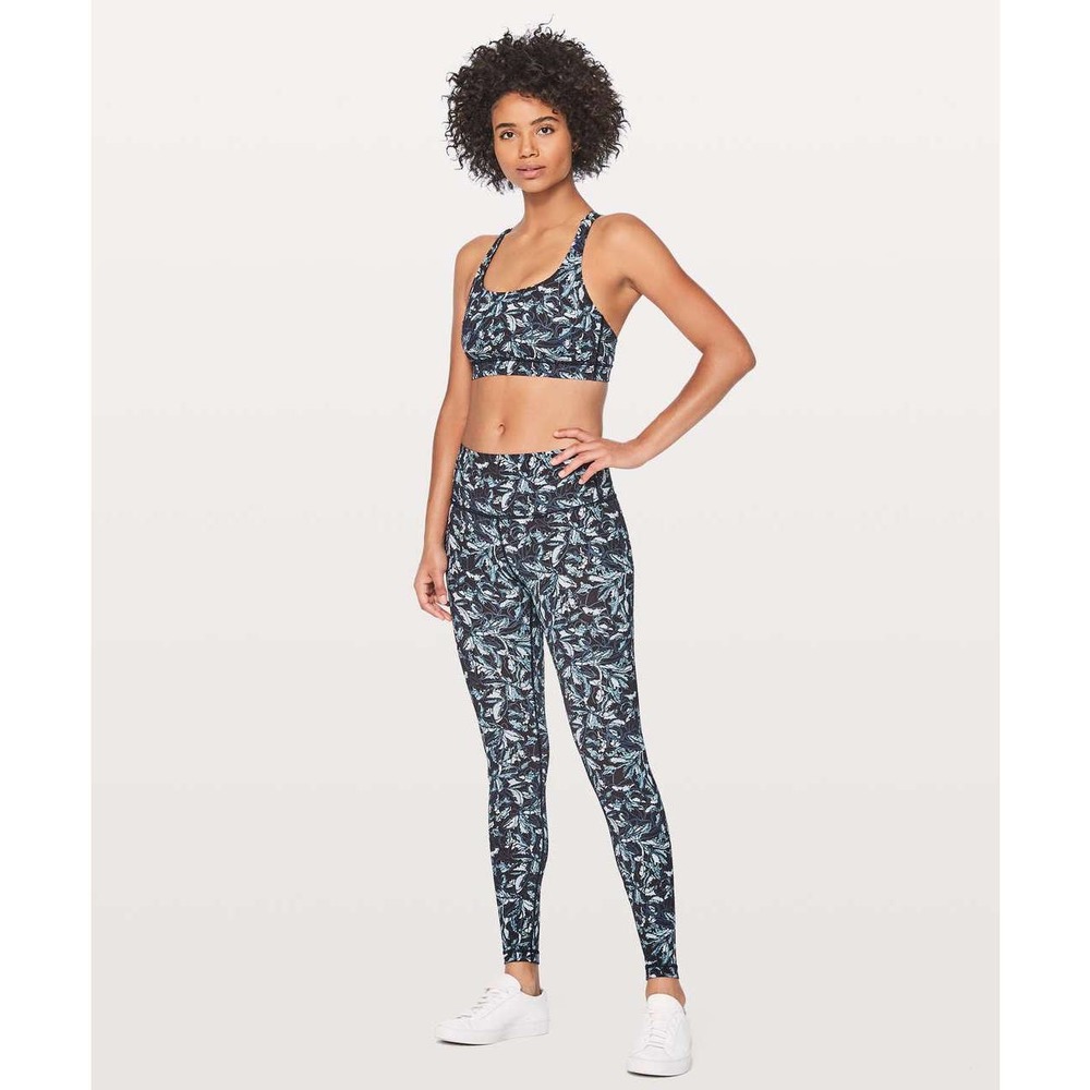 Lululemon Energy Bra Size 6 Embellished Multi